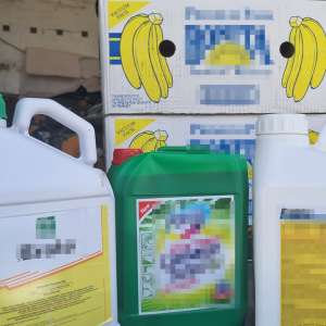 Recipiente cu substanță interzisă, descoperite într-o autoutilitară în PTF Giurgiu