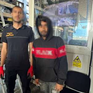 Cetățean afgan ascuns într-un ansamblu rutier, depistat în P.T.F. Giurgiu
