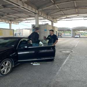 La volan, deși nu avea acest drept