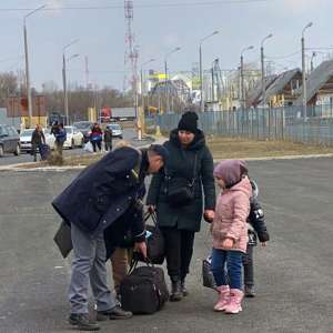 În linia întâi...