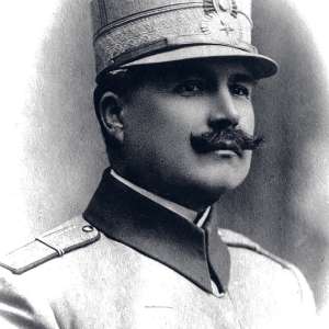 Momentele trec, scrisul rămâne. O sută de ani de FRONTIERA