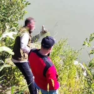 Migrant turc şi două călăuze, cercetaţi penal de poliţiştii de frontieră vasluieni