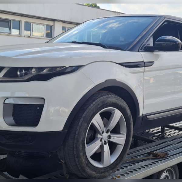 Autoturism căutat de autoritățile din Italia, descoperit de poliţiştii de frontieră giurgiuveni
