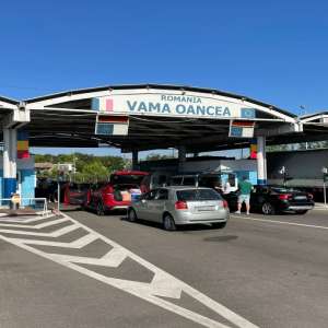 Substanţe interzise descoperite asupra unui tânăr, la controlul de frontieră