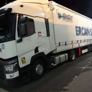 Două persoane depistate ascunse într-un ansamblu rutier, în P.T.F. Calafat