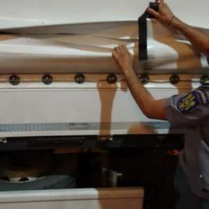 Două persoane depistate ascunse într-un ansamblu rutier, în P.T.F. Calafat