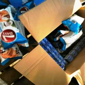 Ţigarete descoperite în bagajele pentru Franţa