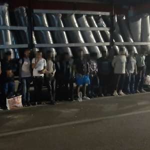 34 de cetăţeni străini depistați de polițiștii de frontieră arădeni