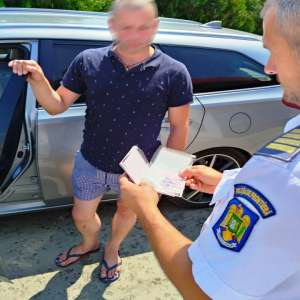 A plătit sute de euro pentru un permis de conducere fals