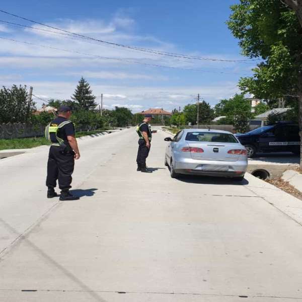 Ieşeni depistaţi la volan, cu dreptul de a conduce suspendat