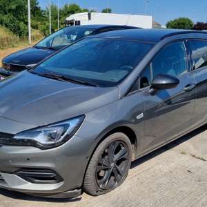 Șase autoturisme, în valoare totală de 1.260.000 lei, indisponibilizate de politiştii de frontieră sătmăreni