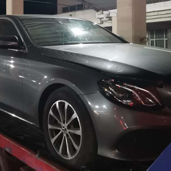 Autoturism în valoare de 175.000 lei, indisponibilizat de poliţiştii de frontieră giurgiuveni