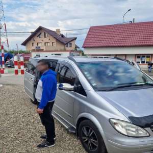 Documente false descoperite la controlul de frontieră