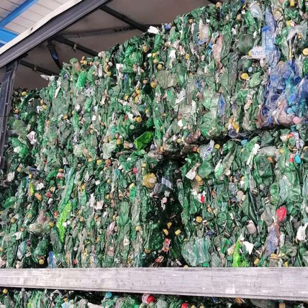 14.460 de kg deşeuri din material plastic oprite de poliţiştii de frontieră călărăşeni