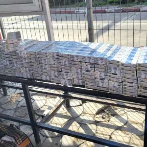 Ţigări de contrabandă de peste 9.550 lei oprite la intrarea în ţară