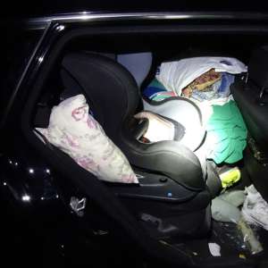 Cetățean sirian depistat ascuns în portbagajul unui autoturism