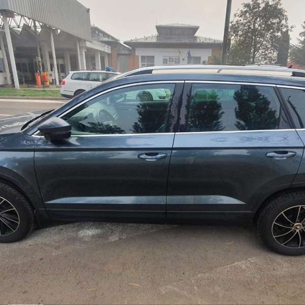 Autoturism furat din Cehia, depistat de polițiștii de frontieră în PTF Siret
