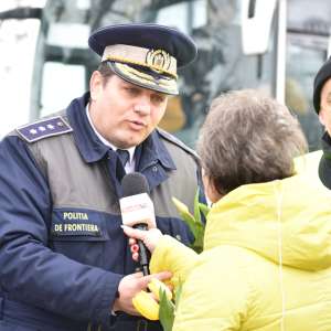 Să aveți tot timpul vorbele la voi!