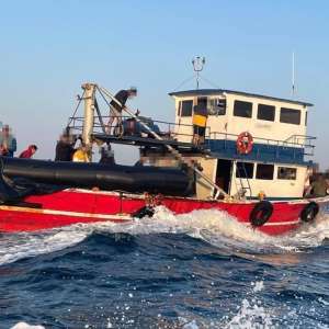 Ambarcaţiune cu migranţi interceptată de poliţiştii de frontieră români, în apropierea ţărmului românesc al Mării Negre