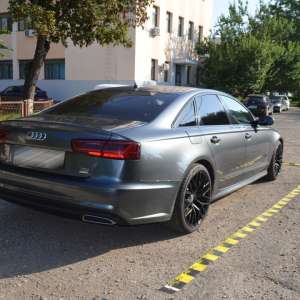 Autoturism de lux semnalat furat din Marea Britanie,descoperit în trafic de poliţiştii de frontieră ieşeni