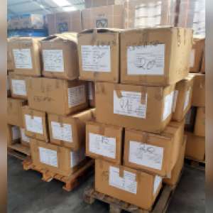 Bunuri contrafăcute şi nedeclarate, în valoare de 4,5 milioane de lei, depistate în Portul Constanţa