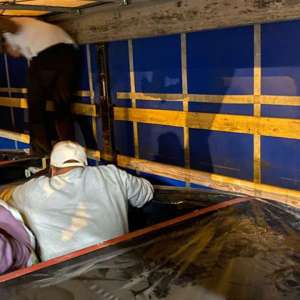 72 de migranți ascunși în TIR-uri, depistați în ultimele 24 de ore, la frontiera cu Ungaria