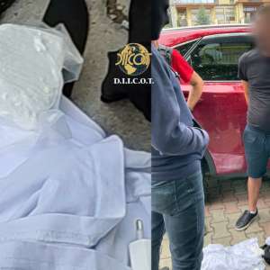 Aproximativ 150 de grame de cocaine descoperite asupra unui bărbat