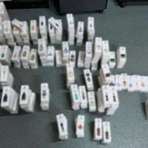 Bunuri contrafăcute, estimate la o valoare de aproximativ 60.000 lei, descoperite la P.T.F Giurgiu