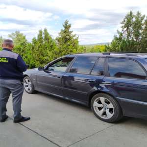 A plătit sute de euro pentru un permis de conducere fals