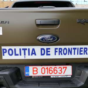 Special 4x4 patrol vehicles for difficult terrain, purchased from non-refundable European funds for equipping the Romanian Border Police