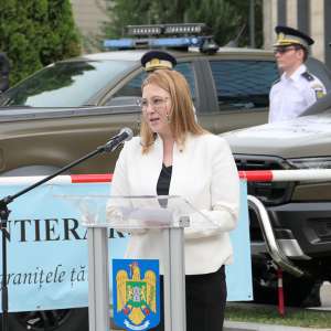 Special 4x4 patrol vehicles for difficult terrain, purchased from non-refundable European funds for equipping the Romanian Border Police