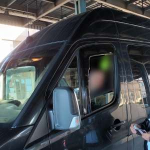 Documente false, oprite din drumul către Franţa