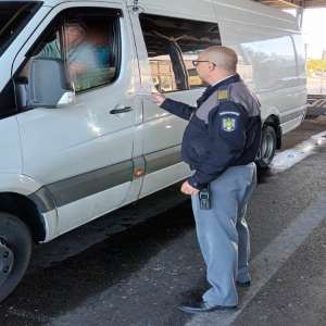 Conducător auto fără permis de conducere corespunzător, depistat în trafic