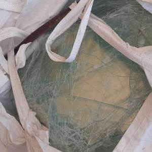 Peste 29 tone deșeuri din plastic și sticlă, oprite la P.T.F. Giurgiu