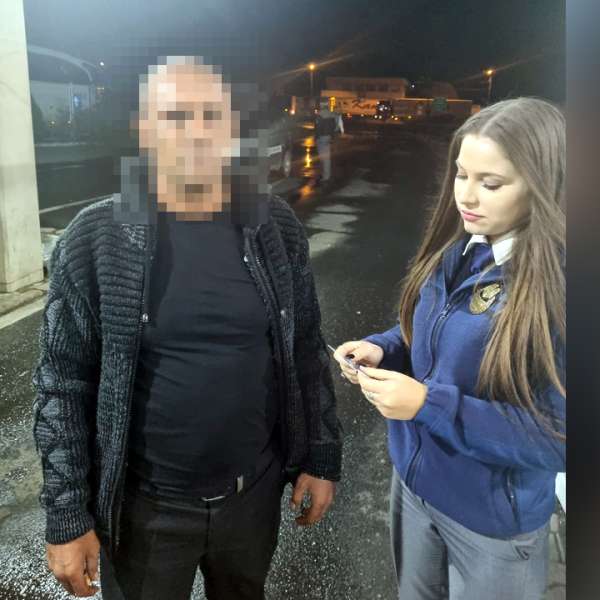 Cetățean turc cu document de identitate fals, depistat de polițiștii de frontieră giurgiuveni