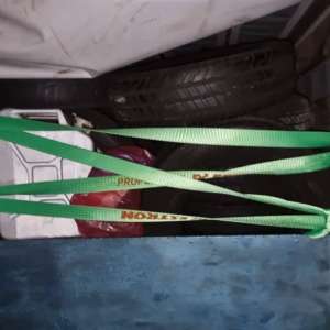 Anvelope second-hand, oprite la intrarea în ţară