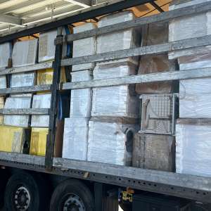 Deşeuri din aluminiu şi electrocasnice second hand, oprite la frontieră. 60 de tone încărcate din Bulgaria, Ungaria şi Polonia