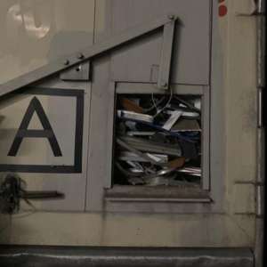 Peste 66 de tone deşeuri din aluminiu, oprite la intrarea în ţară, în PTF Petea