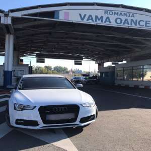 Cartușe de manevră descoperite într-un autoturism, în Punctul de Trecere a Frontierei Oancea