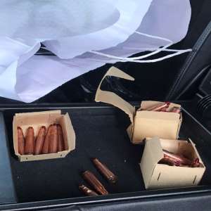 Cartușe de manevră descoperite într-un autoturism, în Punctul de Trecere a Frontierei Oancea