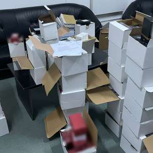 Bunuri contrafăcute, estimate la o valoare de 87.500 lei, descoperite de polițiștii de frontieră giurgiuveni