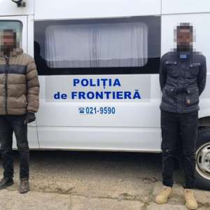 Doi cetățeni sudanezi, trei sirieni și un sârb, opriți din drumul ilegal spre Spațiul Schengen