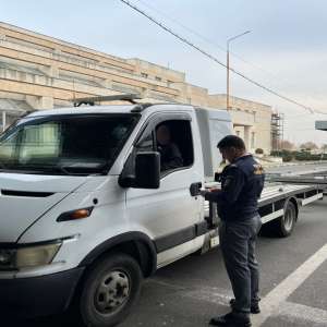 Conducător auto fără premis de conducere corespunzător, depistat în trafic