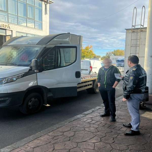 Depistat la volan, cu permis necorespunzător