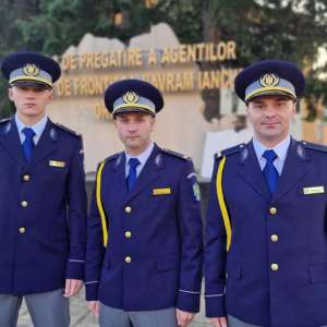 O nouă serie de tineri absolvenţi se alătură Poliţiei de Frontieră