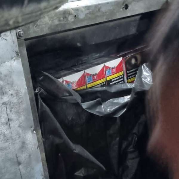 800 de pachete cu țigarete și tutun, descoperite de polițiștii de frontieră din cadrul P.T.F. Giurgiu