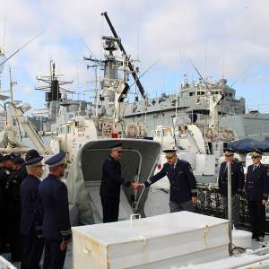 Aproximativ 500 de persoane, salvate din apele Marii Mediterane de poliţiştii de frontieră români