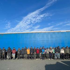 Acțiuni intense în ultimele 24 de ore la granița cu Ungaria. 80 de cetățeni străini depistați ascunși în mijloace de transport