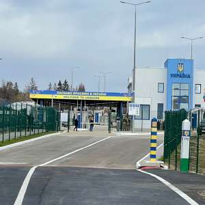 Punctul de Trecere a Frontierei Vicovu de Sus - Krasnoilsk, deschis traficului internaţional la frontiera cu Ucraina