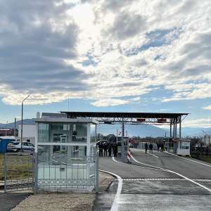 Punctul de Trecere a Frontierei Vicovu de Sus - Krasnoilsk, deschis traficului internaţional la frontiera cu Ucraina